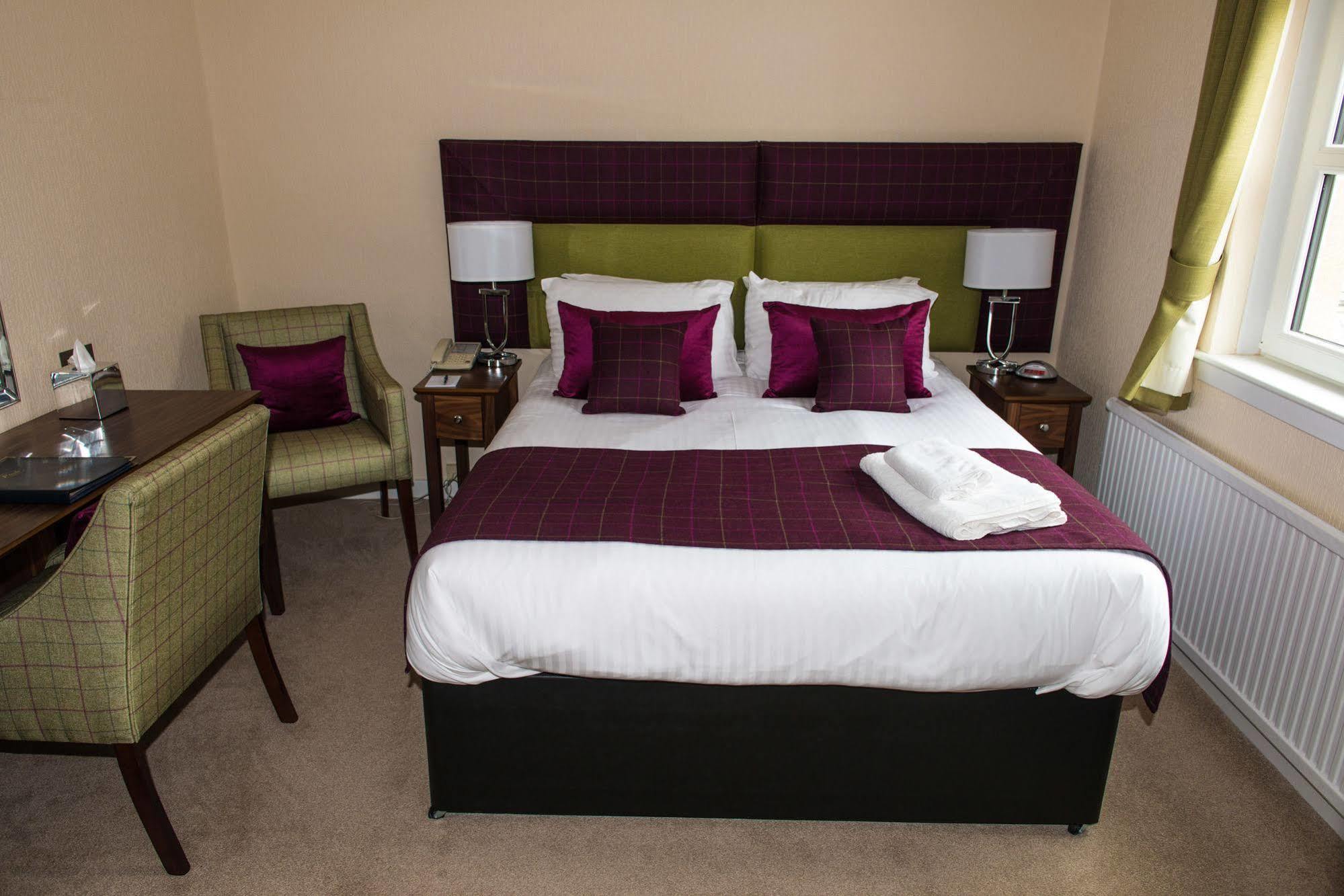 Park Hotel Монтроуз Екстериор снимка